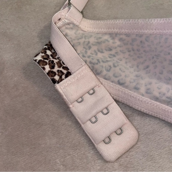 Victorias secret animal print lined perfect coverage bra size 34C - Picture 10 of 11